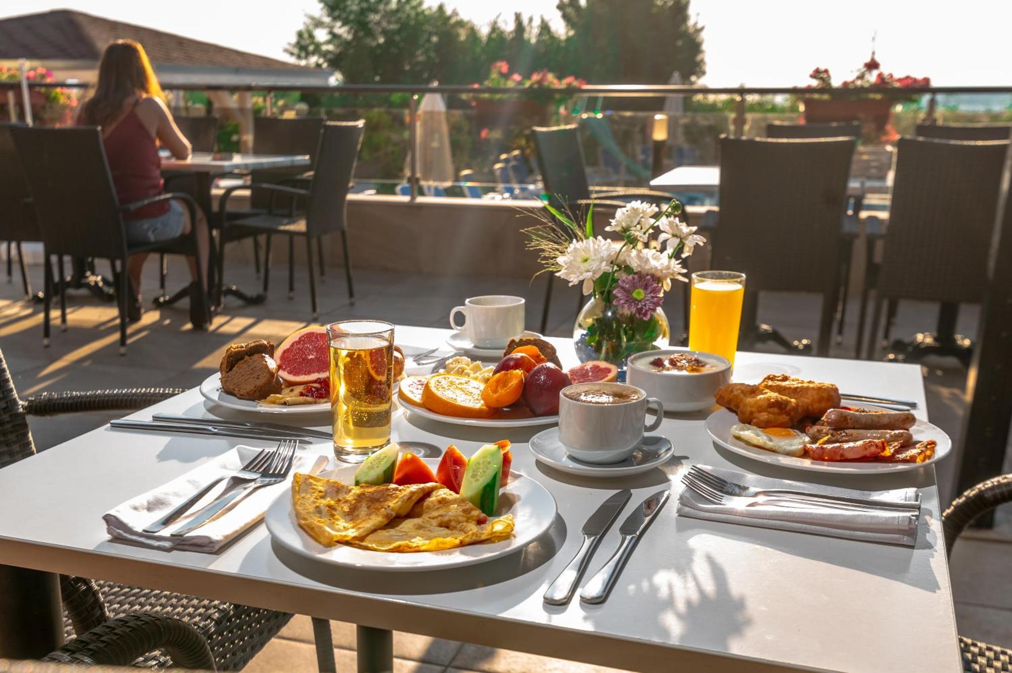 Speranta Hotel & Villas Kranevo Dış mekan fotoğraf